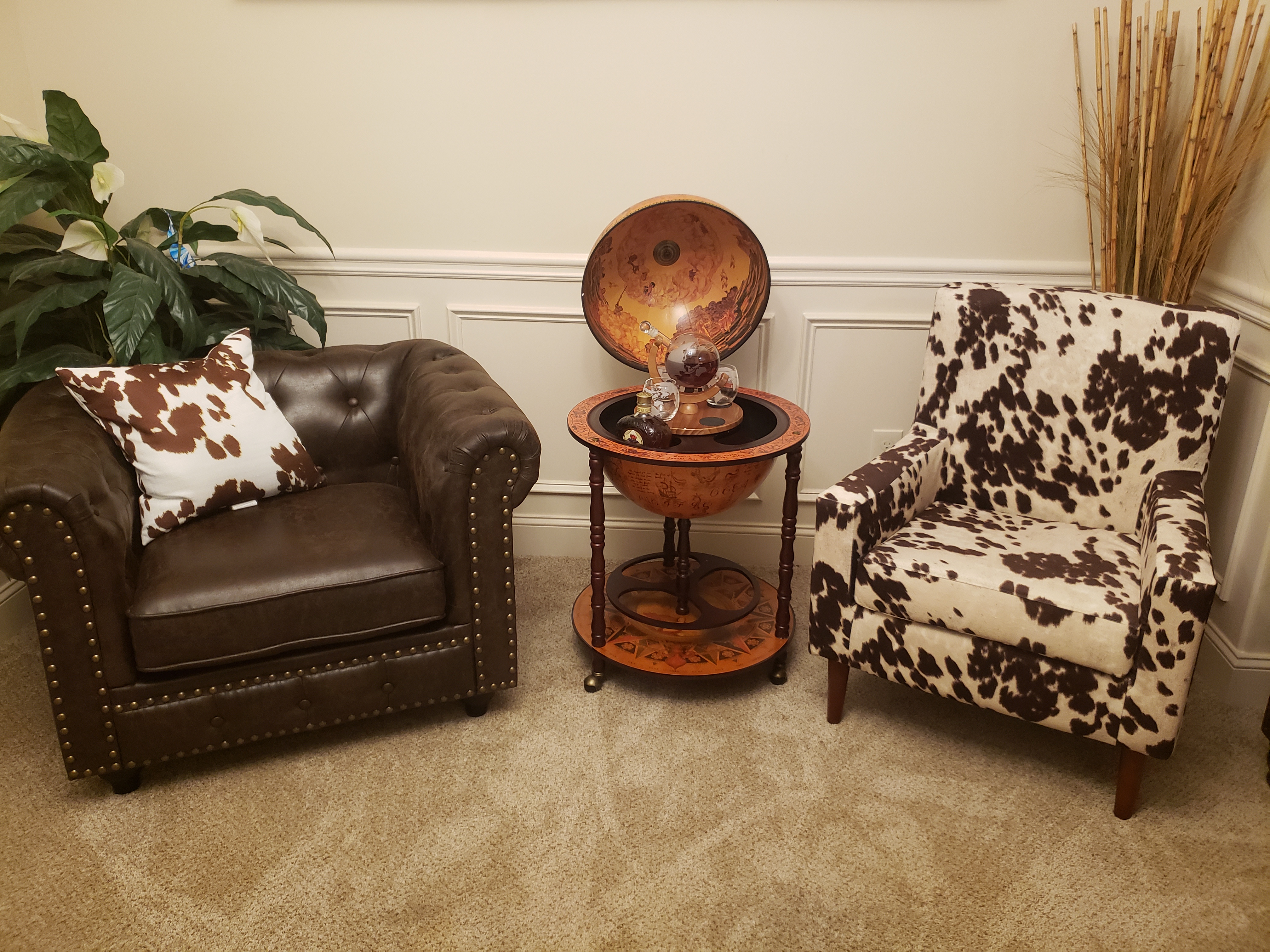 【Furniture】Design Toscano Sixteenth-Century Italian Replica Globe Bar Cart Cabinet on Wheels, 38