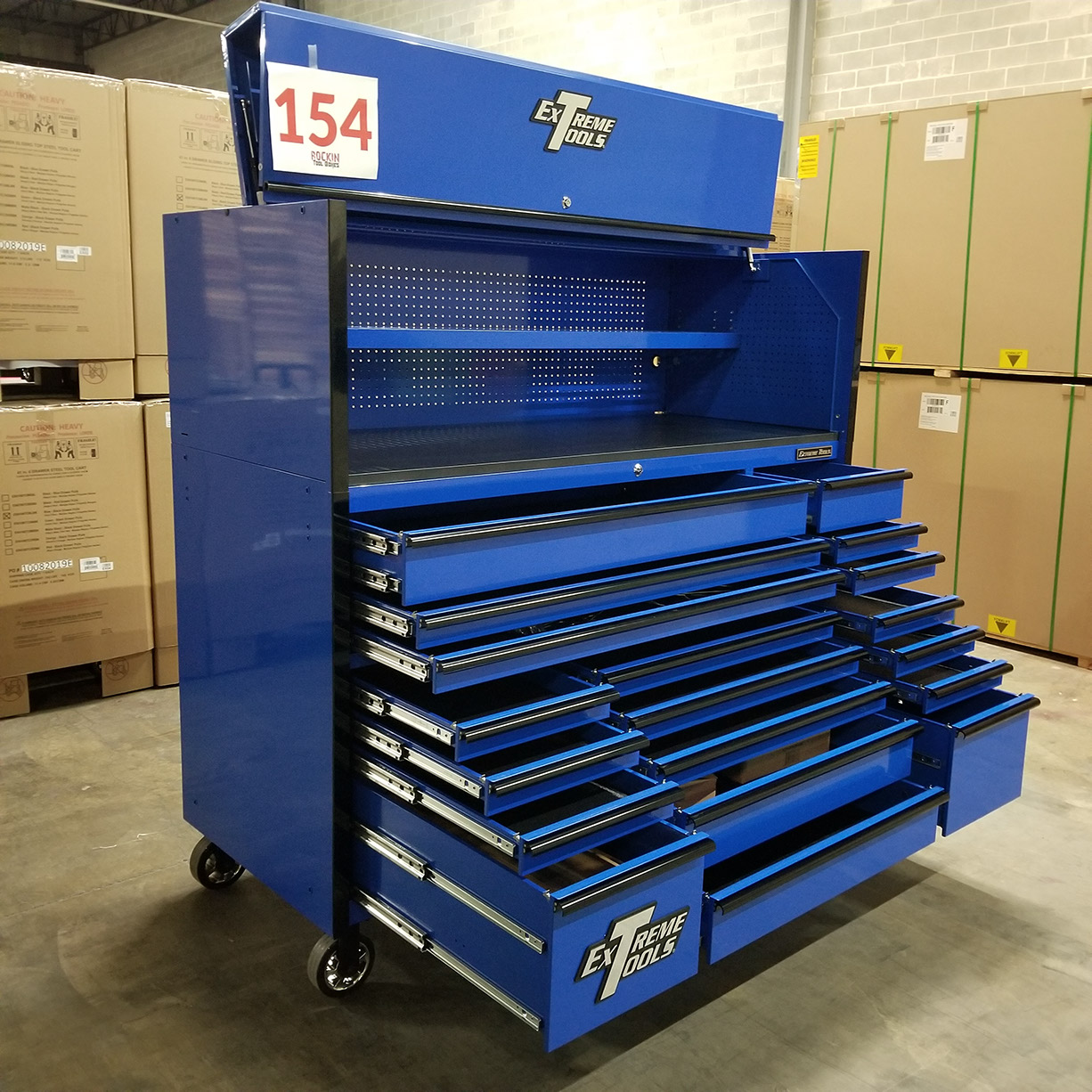 used toolboxShowRoom Demo, Extreme Tools 72 x 30 19 Drawers Roller Cabinet & Power Hutch Combo