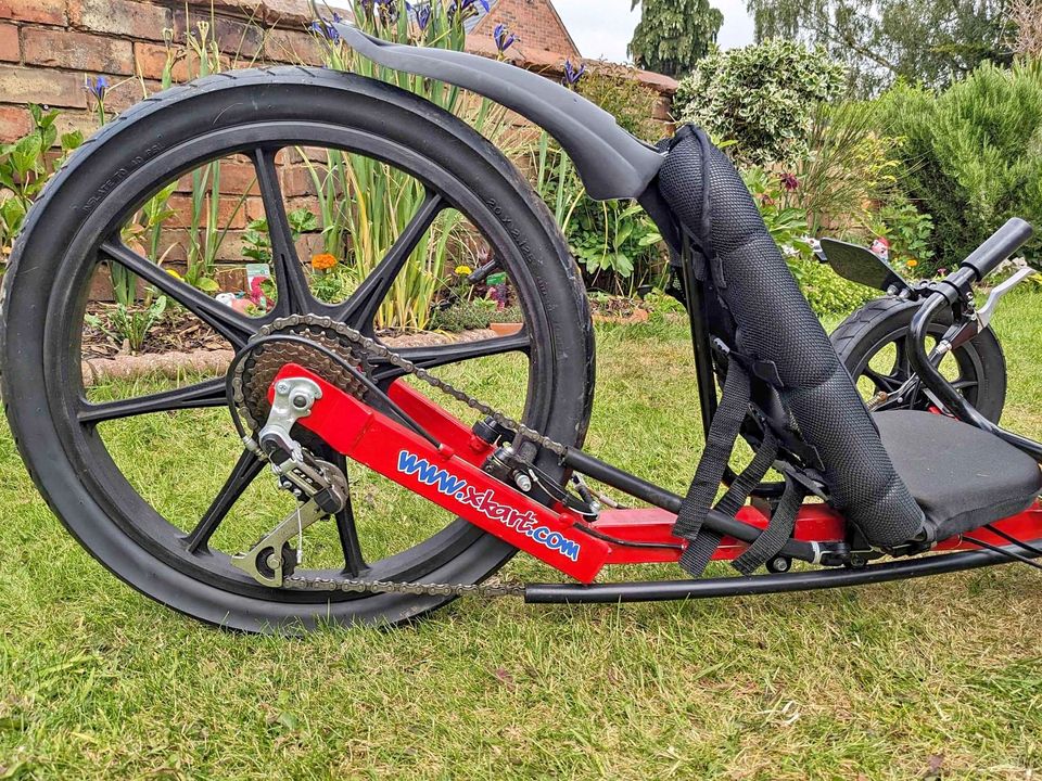 KMX KART K3 CHILDS SPORTS RECUMBENT TRIKE Bike