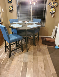 New classic furniture Gia 5-piece counter tableware 1 table and 4 chairs, 42.25 inches