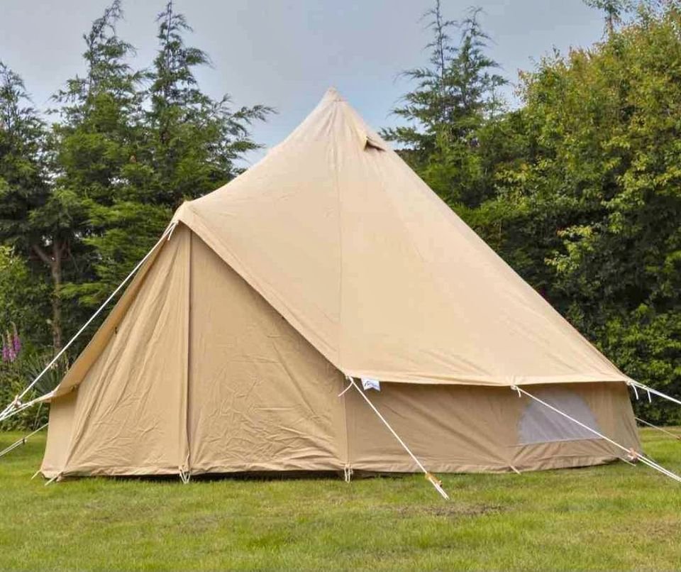 · 4 Metre Bell Tent