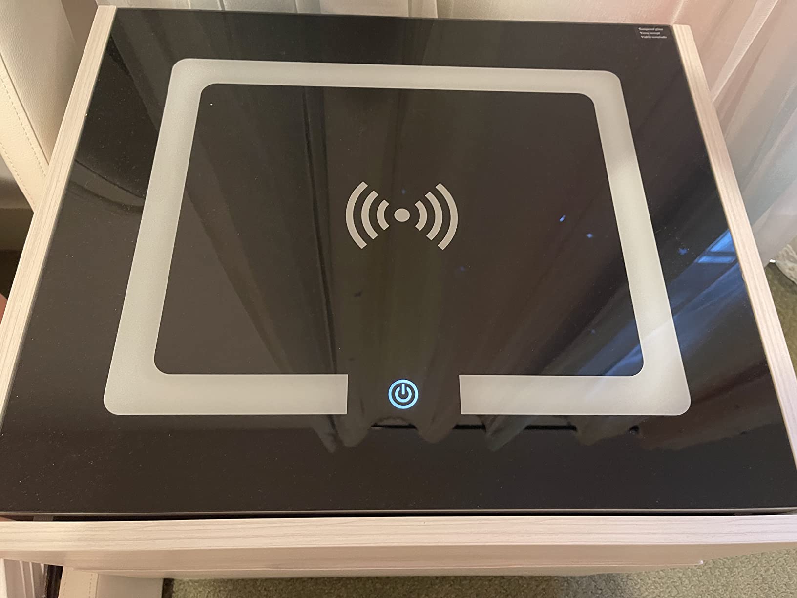 【Furniture】Nightstands Wireless Charging Station and LED Lights, Modern End Side Table with 3 Drawer