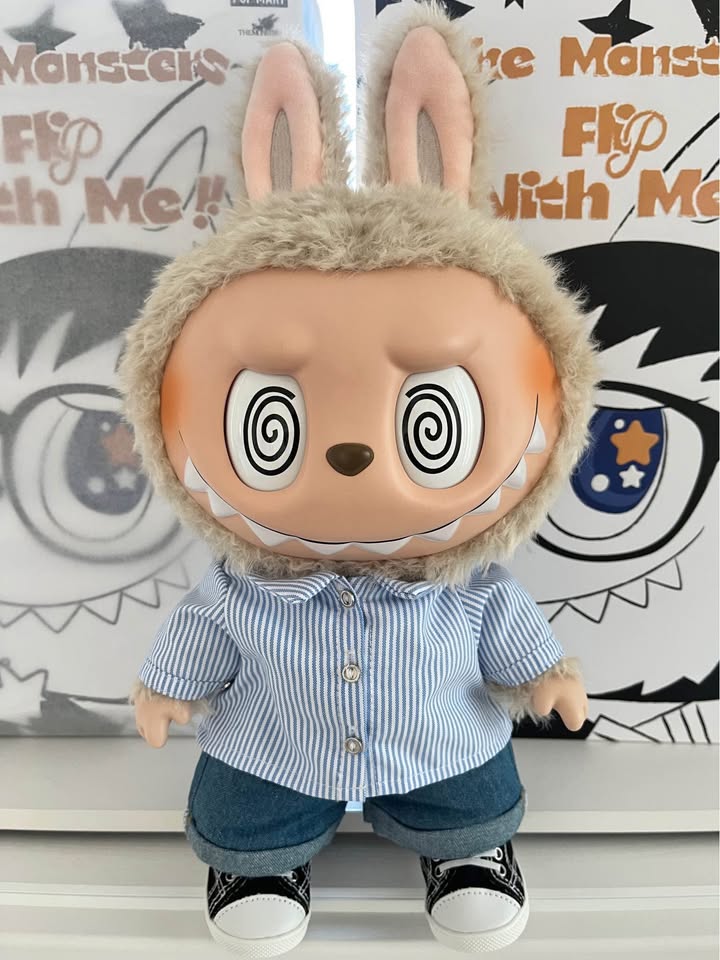 Brand new Flip With Me Labubu -. Authenticity Guaranteed - Receipt is provided with purchase and shared with buyer.